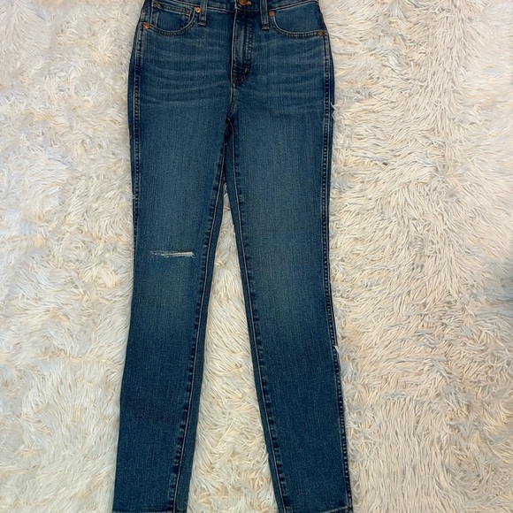NWT Madewell 10" high-rise skinny jeans in foregate wash: knee-rip edition 25 - Picture 5 of 8